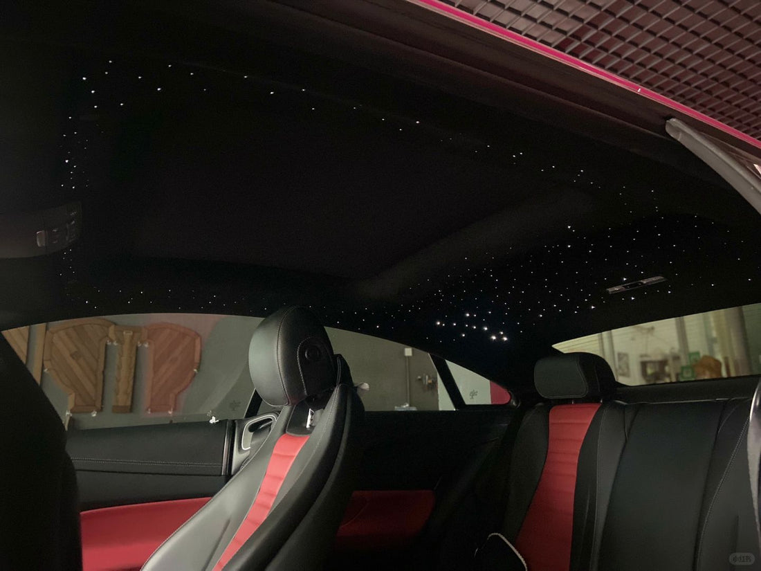 Mercedes-Benz E300 installed with a twinkling starlight headliner！